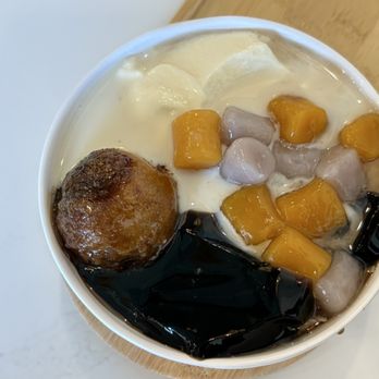 SoyTalk - 2 Topping DIY soy pudding ($10.50) with soy milk base ($0.50); grass jelly and large taro & yam balls - Desserts Near Me - Richmond, British Columbia