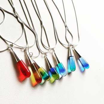 Blue Sea Artisans - Colorful Glass Drop necklaces created by Stacey Siegel - Art Galleries Near Me - Kailua-Kona, Hawaii Blue Sea Artisans - Colorful Glass Drop necklaces created by Stacey Siegel - Art Galleries Near Me - Kailua-Kona, Hawaii