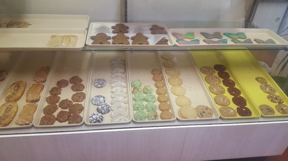 SUNSHINE BAKERY CLOSED 34 Photos & 32 Reviews 1209 Broad St