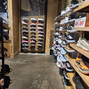 Vans - Shoes - Shoe Stores Near Me - Santa Clarita, California Vans - Shoes - Shoe Stores Near Me - Santa Clarita, California