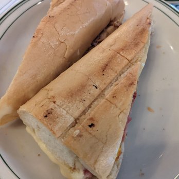 Versailles - Cuban sandwich - Cuban Near Me - Miami, Florida Versailles - Cuban sandwich - Cuban Near Me - Miami, Florida