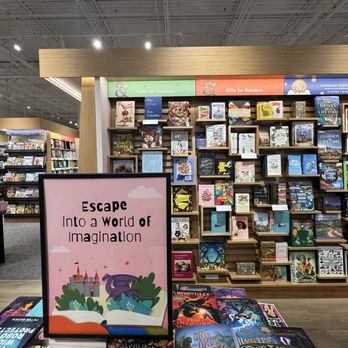 Barnes & Nobles - Bookstores Near Me - Selma, Texas