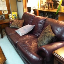Cheap and comfy couch Cheap and comfy couch