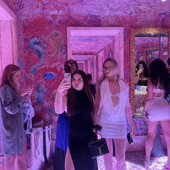 Sexy Fish Miami - Bathroom - Seafood Near Me - Miami, Florida