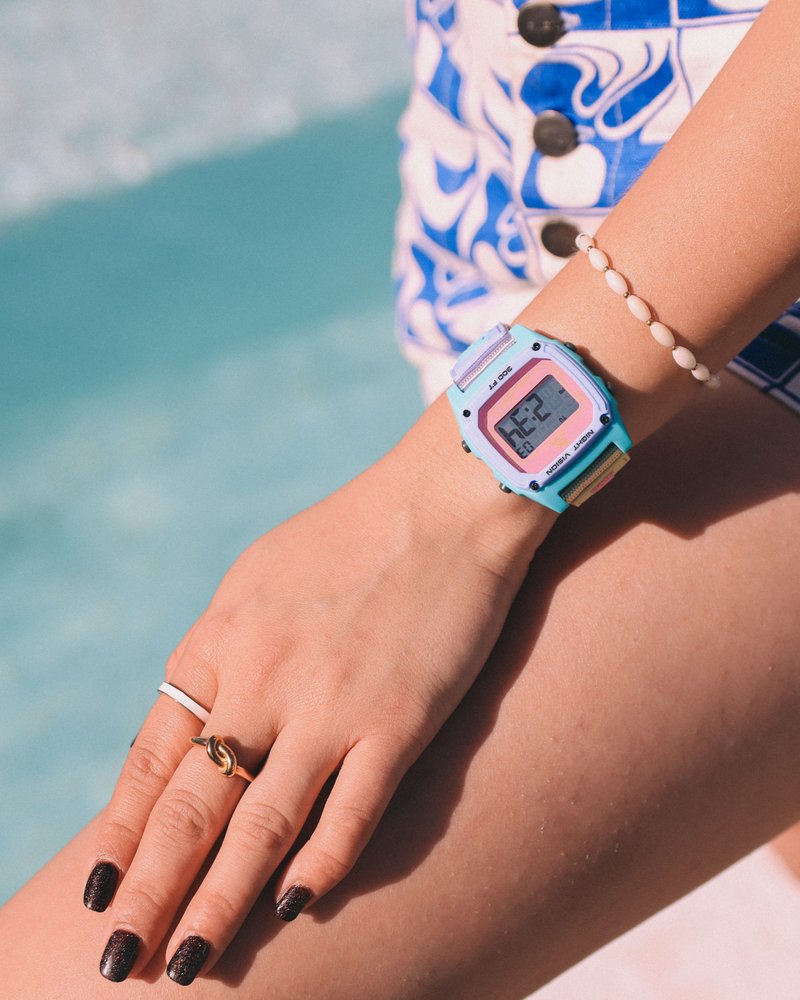 THE ROOM SURF & SKATE SHOP Av. Militar 3535, Isabela, Puerto Rico