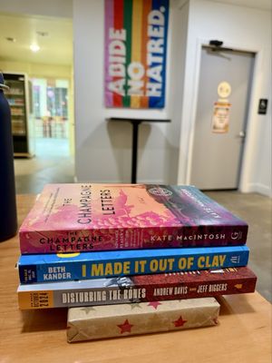 Magic City Books by null