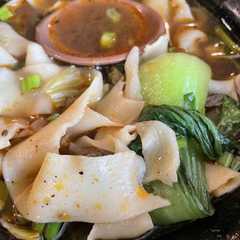 Trendy Dumpling - Beef noodle soup - Noodles Near Me - Houston, Texas Trendy Dumpling - Beef noodle soup - Noodles Near Me - Houston, Texas