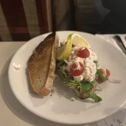 Rocca - Prawn sammie