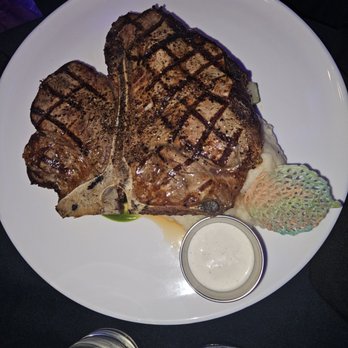 Yiannis - Porterhouse - Wine Bars Near Me - Virginia Beach, Virginia Yiannis - Porterhouse - Wine Bars Near Me - Virginia Beach, Virginia
