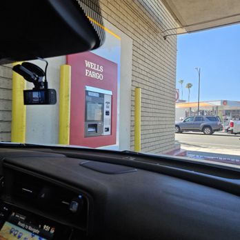 Wells Fargo Bank - Drive thru ATM - Banks & Credit Unions Near Me - Burbank, California Wells Fargo Bank - Drive thru ATM - Banks & Credit Unions Near Me - Burbank, California