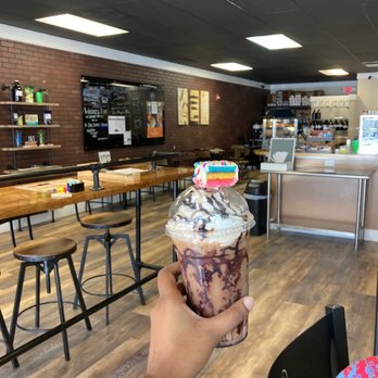 Chill  Cawfee Riverview - Half mocha and half white chocolate deal with white chocolate cake pop! - Coffee & Tea Near Me - Riverview, Florida