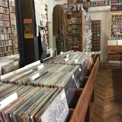 Music Bazar