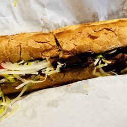 House of Pizza - Roast beef grinder with everything