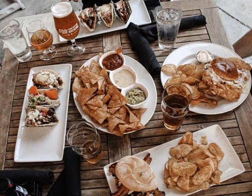 Four Day Ray Brewing by null