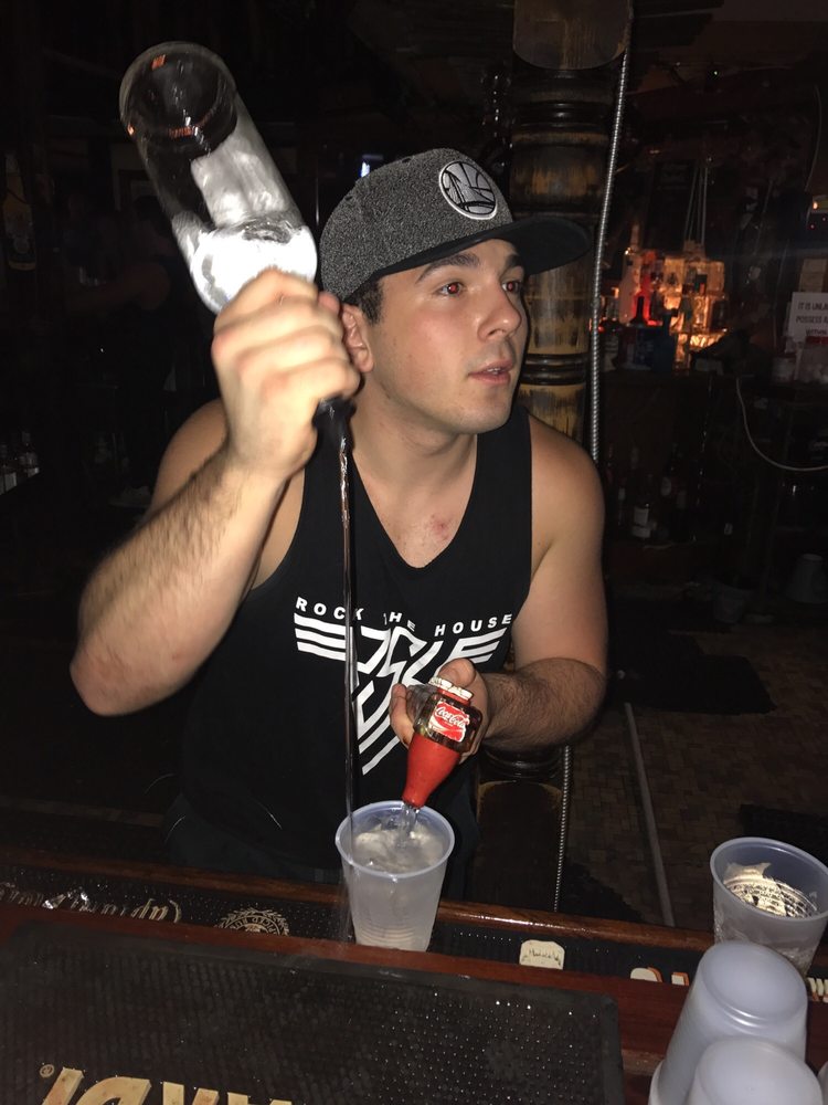 CLYDES & COSTELLO’S Updated October 2024 18 Reviews 210 S Adams