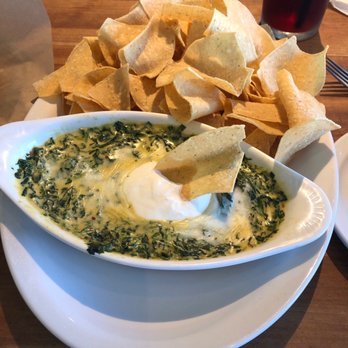 Cheddar's Scratch Kitchen - Spinach dip - American Near Me - Cypress, Texas Cheddar's Scratch Kitchen - Spinach dip - American Near Me - Cypress, Texas