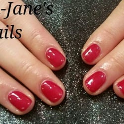 HQ Hair & Beauty - Raspberry gelish on natural nail