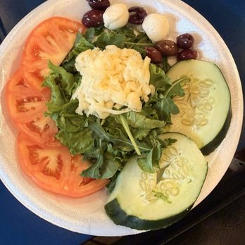 Luigi's Pizzeria - Garden salad - Pizza Near Me - Louisville, Kentucky Luigi's Pizzeria - Garden salad - Pizza Near Me - Louisville, Kentucky