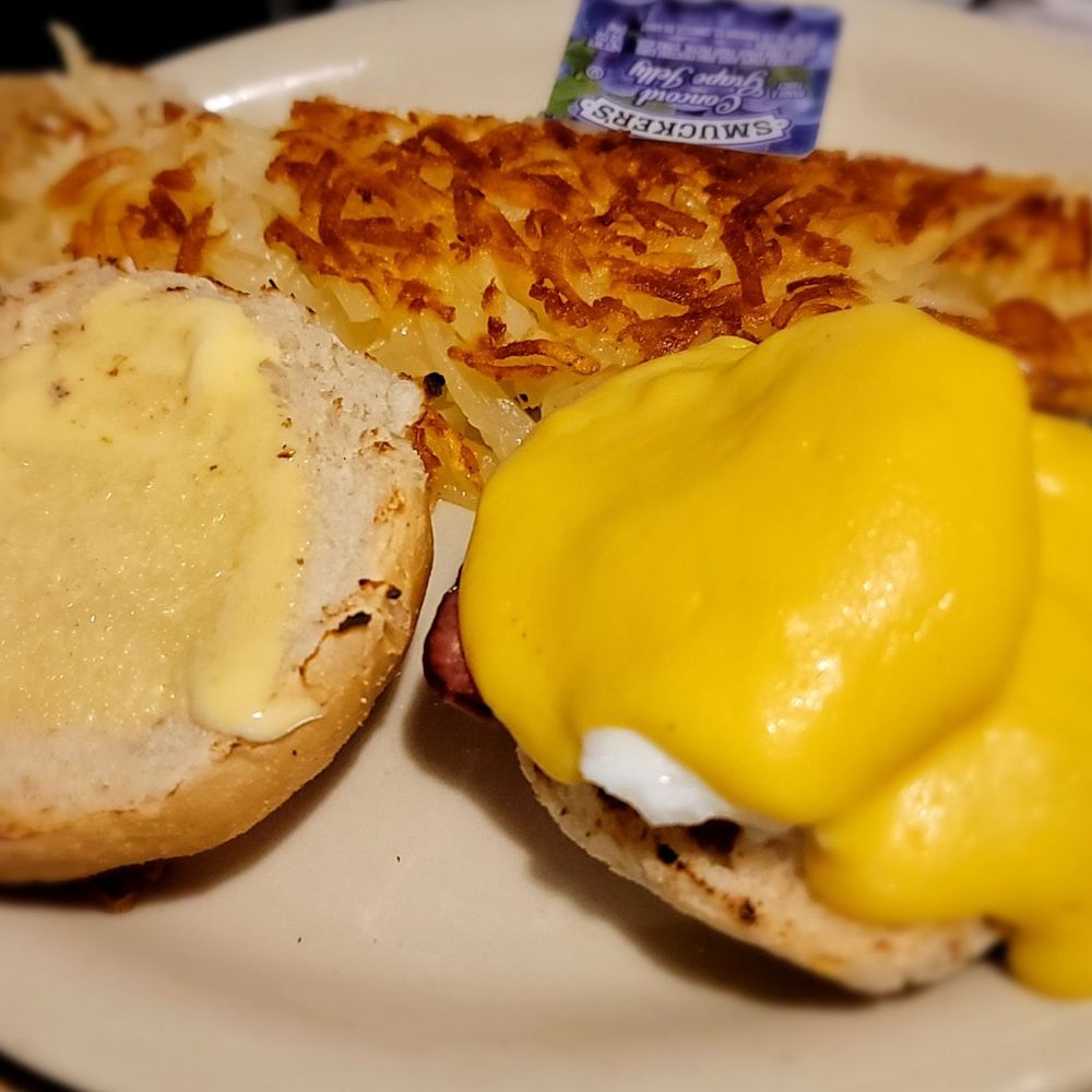 Pine Cone Restaurant - Eggs benedicts with hashbrowns - New American Near Me - Johnson Creek, Wisconsin Pine Cone Restaurant - Eggs benedicts with hashbrowns - New American Near Me - Johnson Creek, Wisconsin