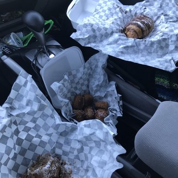 PENGUIN PRETZELS - Updated January 2025 - 94 Photos & 64 Reviews - 4205