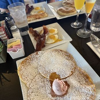 Jack’s Woodside Grille - Breakfast & Brunch Near Me - Laguna Niguel, California
