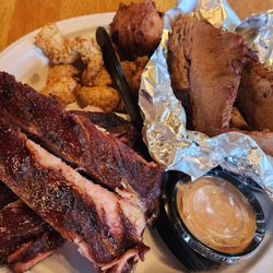 Hank's Catfish & BBQ