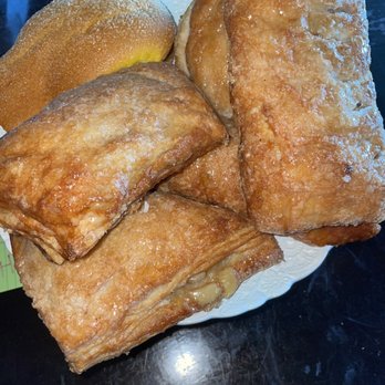 La Sultana Bakery - Pastries - Bakeries Near Me - Boston, Massachusetts La Sultana Bakery - Pastries - Bakeries Near Me - Boston, Massachusetts