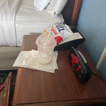 The Capes Hotel - No outlets - Hotels Near Me - Virginia Beach, Virginia The Capes Hotel - No outlets - Hotels Near Me - Virginia Beach, Virginia