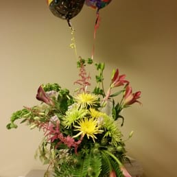 Surprise flowers from Faith Designs for my birthday! Love them! Thank you! Surprise flowers from Faith Designs for my birthday! Love them! Thank you!