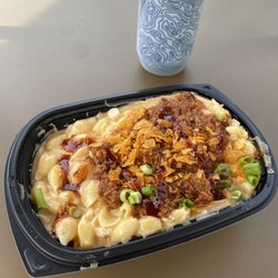 The Cheesehead Joint - Miss Piggie Mac