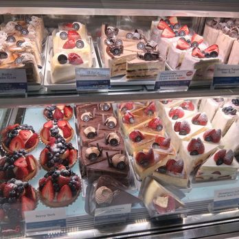 Paris Baguette - Bakeries Near Me - Los Angeles, California Paris Baguette - Bakeries Near Me - Los Angeles, California