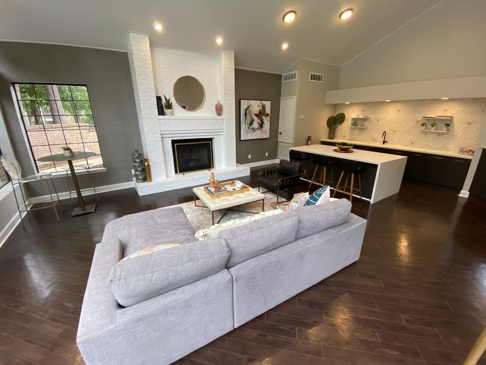 SPRINGFIELD APARTMENT HOMES Updated September 2024 4600 University