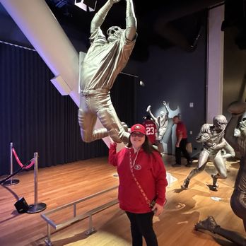 49ers Museum - Dwight Clark with his famous pose "The Catch" on January 10, 1982. The most famous play in NFL history. - Museums Near Me - Santa Clara, California
