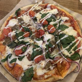Blaze Pizza - Build Your Own Pizza (11-inch) - Salad Near Me - Jacksonville, Florida