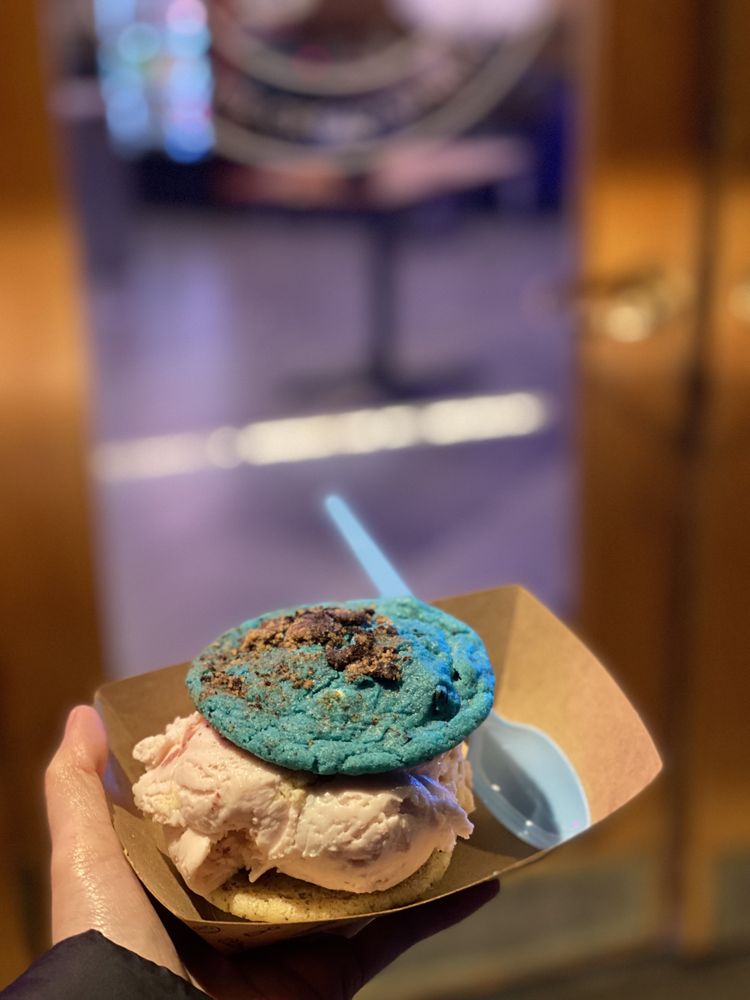 THE BAKED BEAR Updated August 2024 593 Photos & 485 Reviews 4118