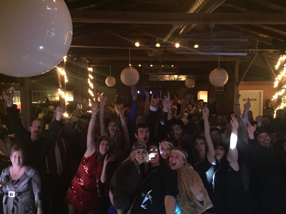 BLACK SILO WINERY Updated August 2024 18 Photos 4030 E 10th St