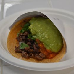 Los Tacos No 1