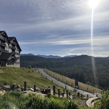 Suncadia - View from the Lodge hotel - Hotels Near Me - Cle Elum, Washington