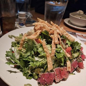 BJ's Restaurant & Brewhouse - Seared Ahi Salad - Pizza Near Me - Victorville, California