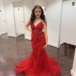 Camille La Vie