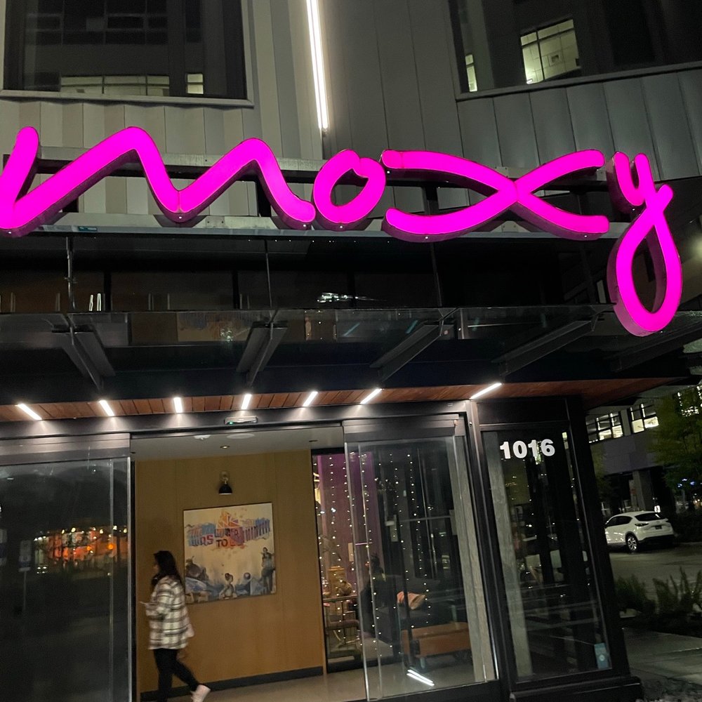 Moxy Seattle Downtown - Hotels Near Me - Seattle, Washington