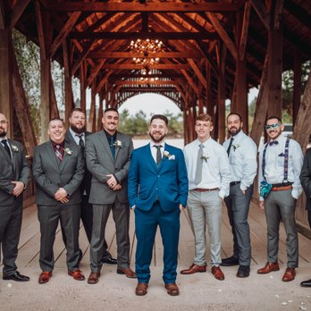 Big Sky Barn - Wedding Chapels Near Me - Montgomery, Texas