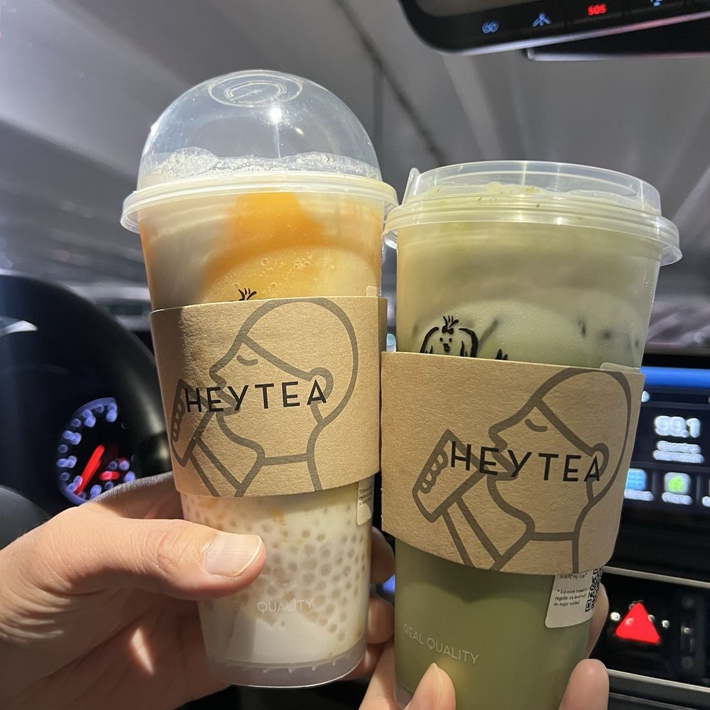 HeyTea - Coconut mango boom and cloud matcha latte - Bubble Tea Near Me - Tysons, Virginia HeyTea - Coconut mango boom and cloud matcha latte - Bubble Tea Near Me - Tysons, Virginia