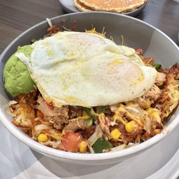 Bliss Brunch House - Chicken carnitas skillet with hash browns and avocado - Breakfast & Brunch Near Me - Plano, Texas