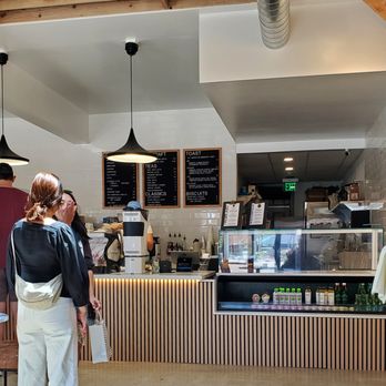 Offset Coffee Roasters - inside - Coffee Roasteries Near Me - Redondo Beach, California Offset Coffee Roasters - inside - Coffee Roasteries Near Me - Redondo Beach, California