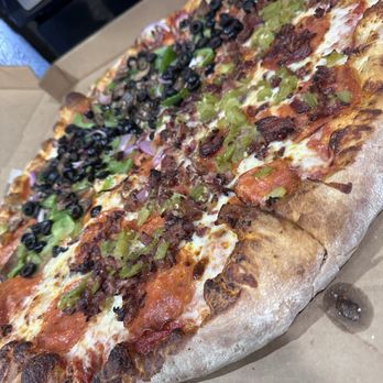 Mattenga's Pizzeria Wilderness Oak - Half Supreme Half Sante Fe - Pizza Near Me - San Antonio, Texas Mattenga's Pizzeria Wilderness Oak - Half Supreme Half Sante Fe - Pizza Near Me - San Antonio, Texas