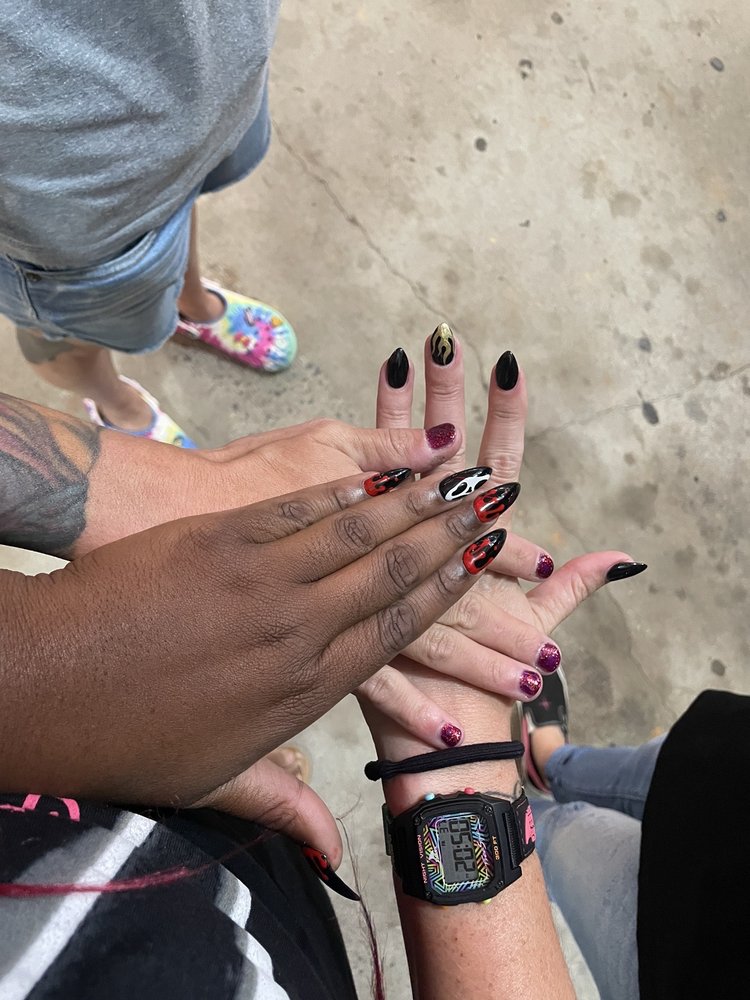 LUXE NAILS 69 Photos & 41 Reviews 746 Watkins Rd, Maryville