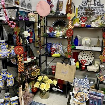 Granny's Attic - Antiques Near Me - Highland, Michigan