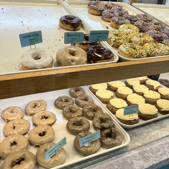 Holtman's Donuts - Donuts Near Me - West Chester, Ohio
