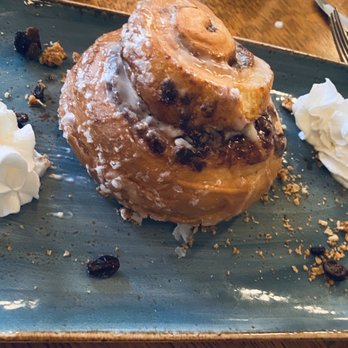Oliver Royale - Cinnamon Rolls - New American Near Me - Knoxville, Tennessee Oliver Royale - Cinnamon Rolls - New American Near Me - Knoxville, Tennessee